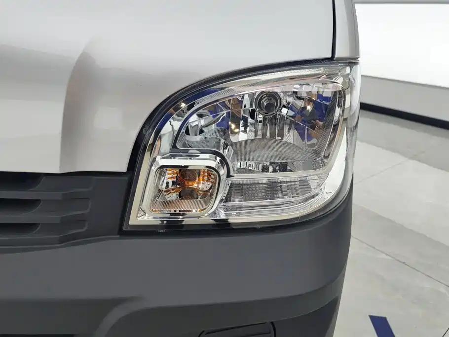 Wuling Motors Wuling Zhiguang 2024 2023 1.5L Utility 5/7-seater