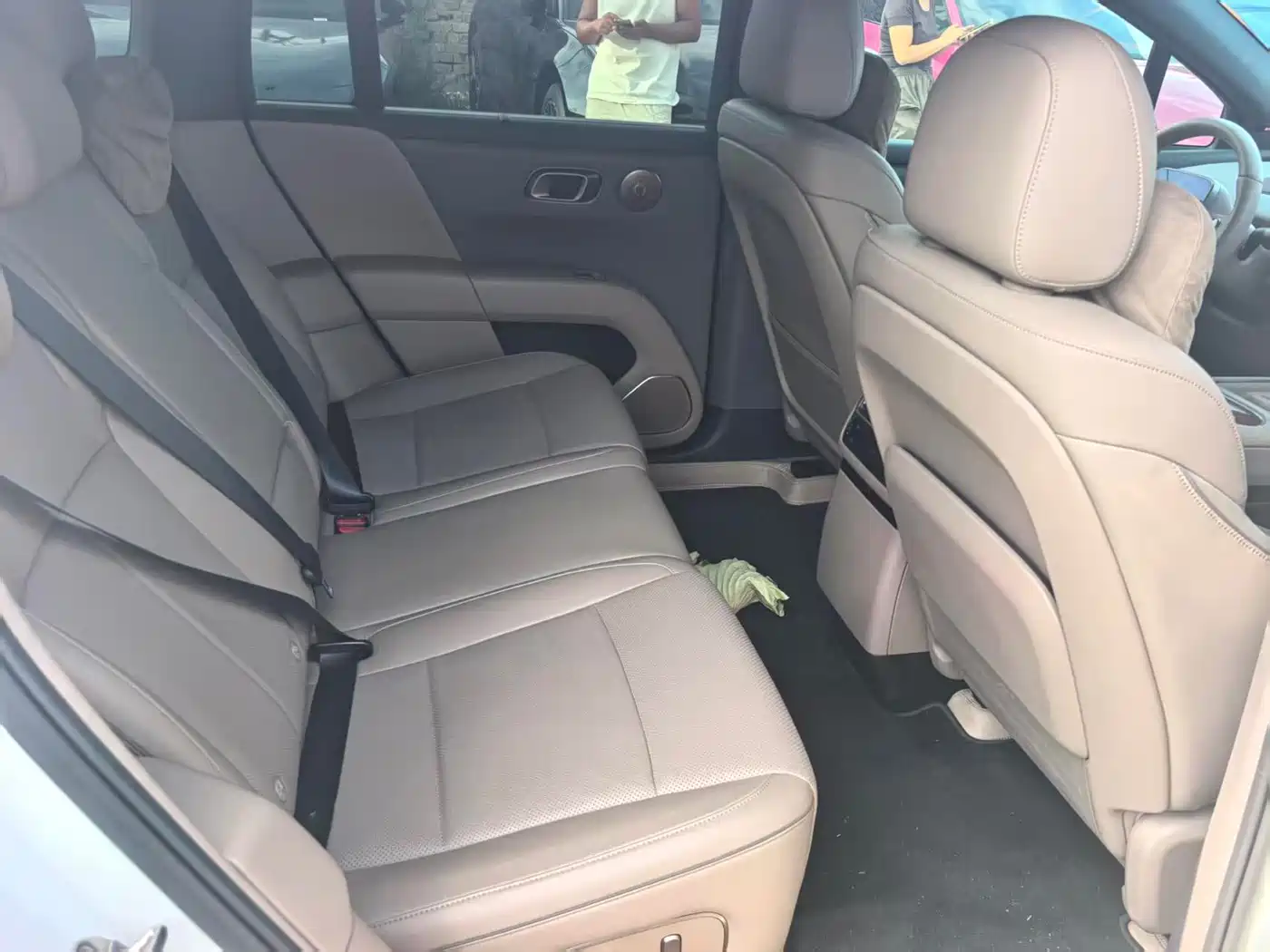 Li Auto i6 2025 2025 2WD Base Model