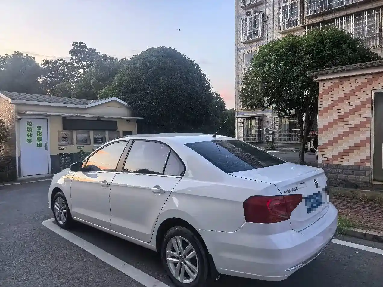 Фото 4 - Volkswagen Jetta