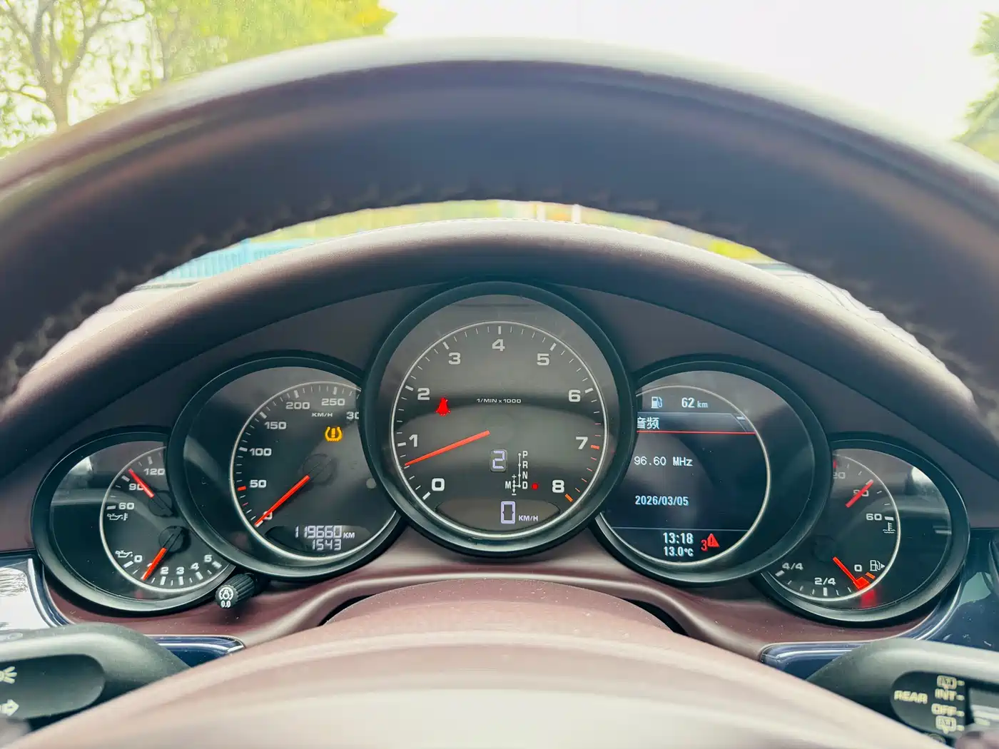 Porsche Panamera 2014 Panamera 4 3.0T фото 10
