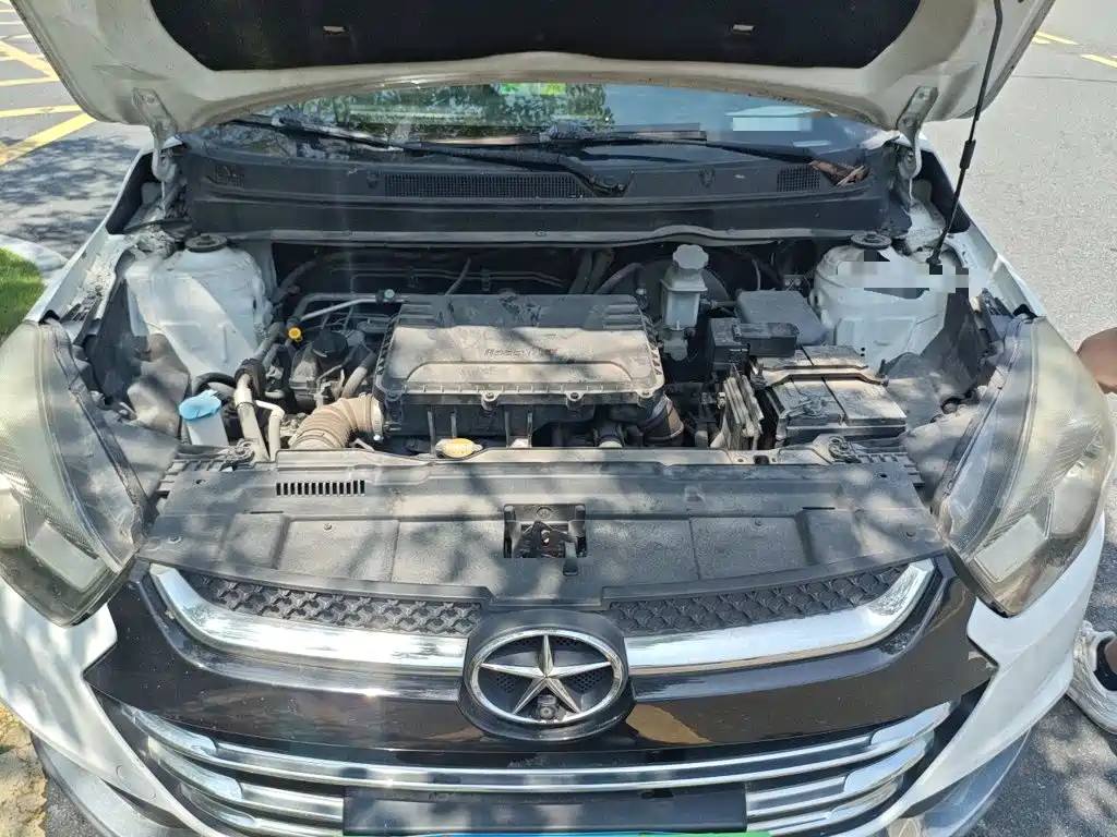 JAC Motors Refine S2 2015 2015 1.5L Manual Luxury Smart