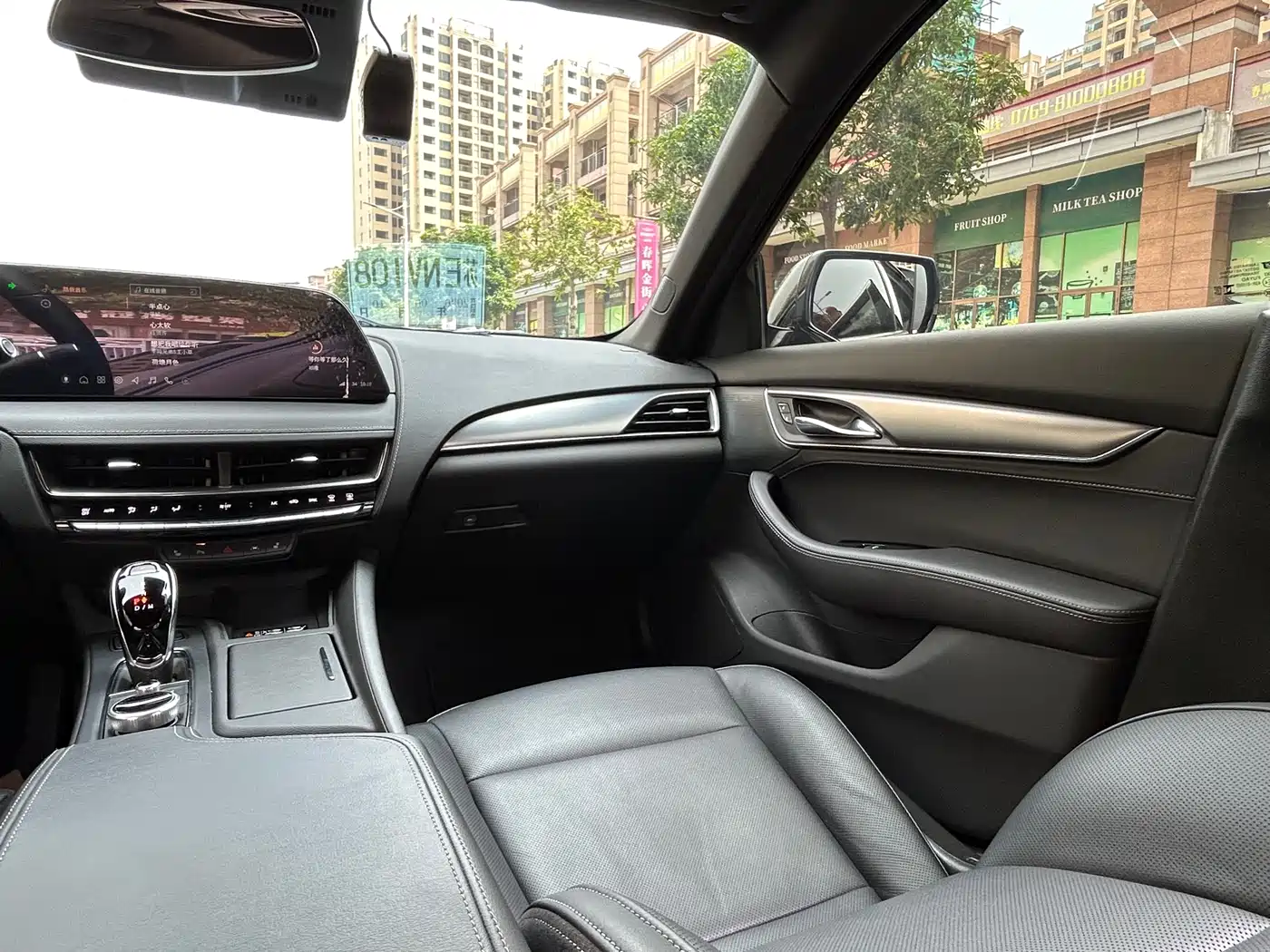Cadillac CT5 2024 28T Luxury Model Pro фото 22
