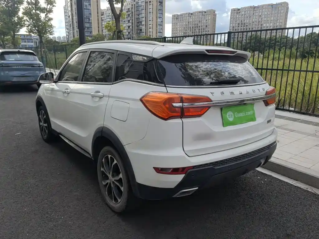 Yema Auto Bojun 2019 2019 1.5T CVT Luxury
