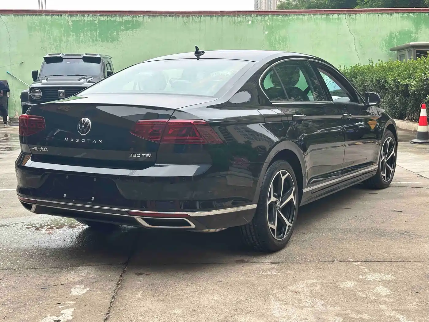 VOLKSWAGEN MAGOTAN