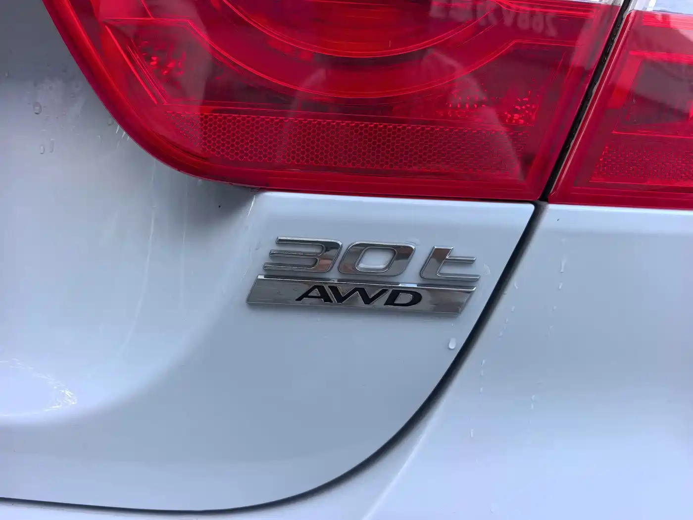 Jaguar XE 2019 2018 2.0T 300PS AWD R-Sport Edition