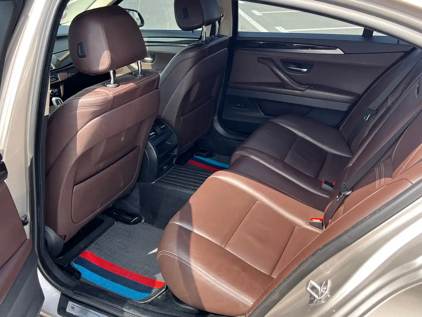 BMW 5 Series 2014 525Li Luxury Design Package фото 8