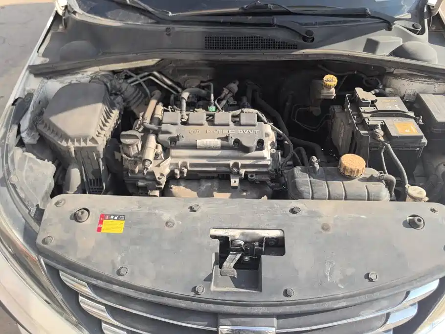 Baojun 310W 2018 2017 1.5L Manual Comfort China V