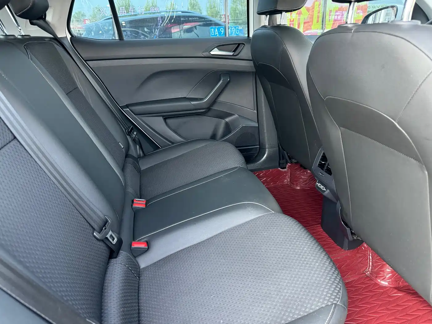 Volkswagen Tanying 2021 1.5L Automatic Smart Connect Edition фото 9
