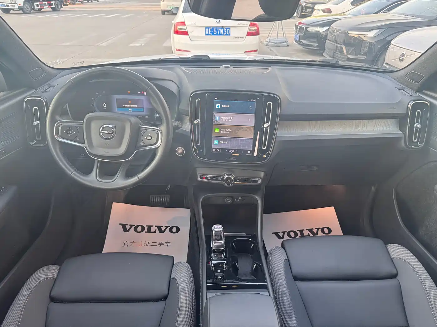 Volvo XC40 2024 2024 B3 Smart Elite Luxury Edition