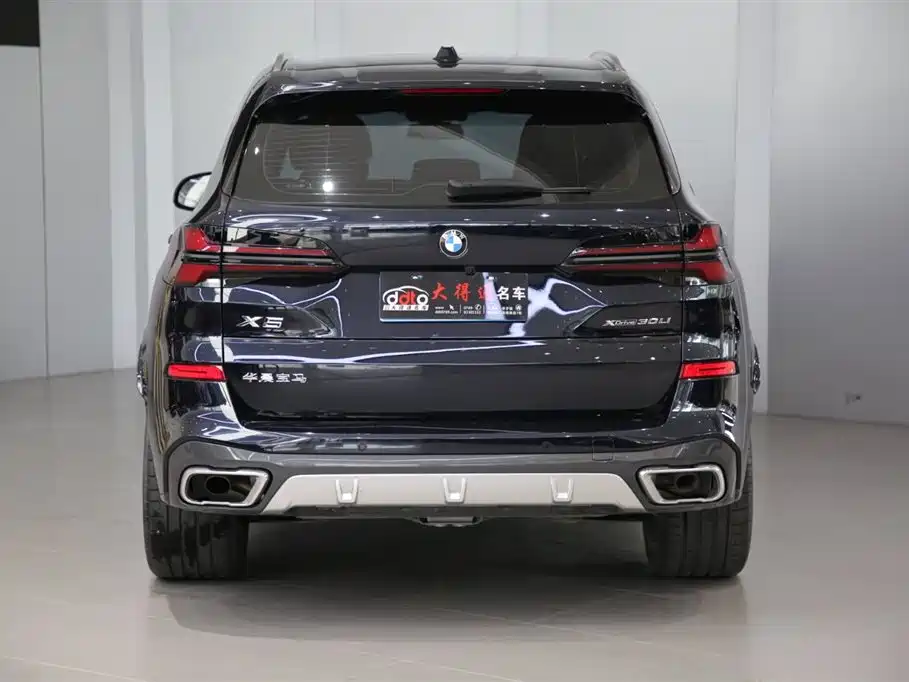 BMW X5 2023 xDrive 30Li Premium M Sport Package фото 4