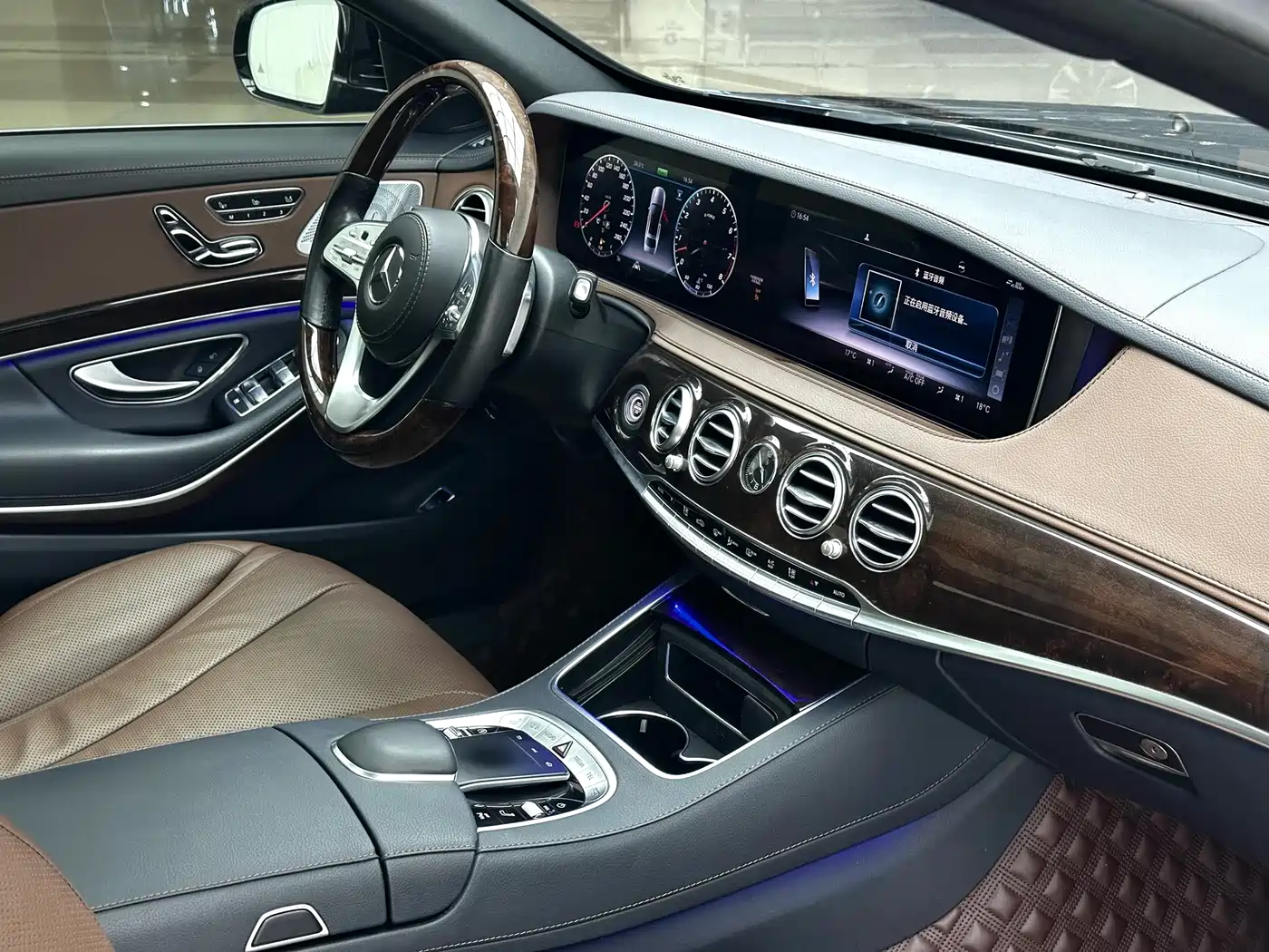 Mercedes-Benz S-Class 2020 S 350 L Premium Edition Collector's Version фото 10