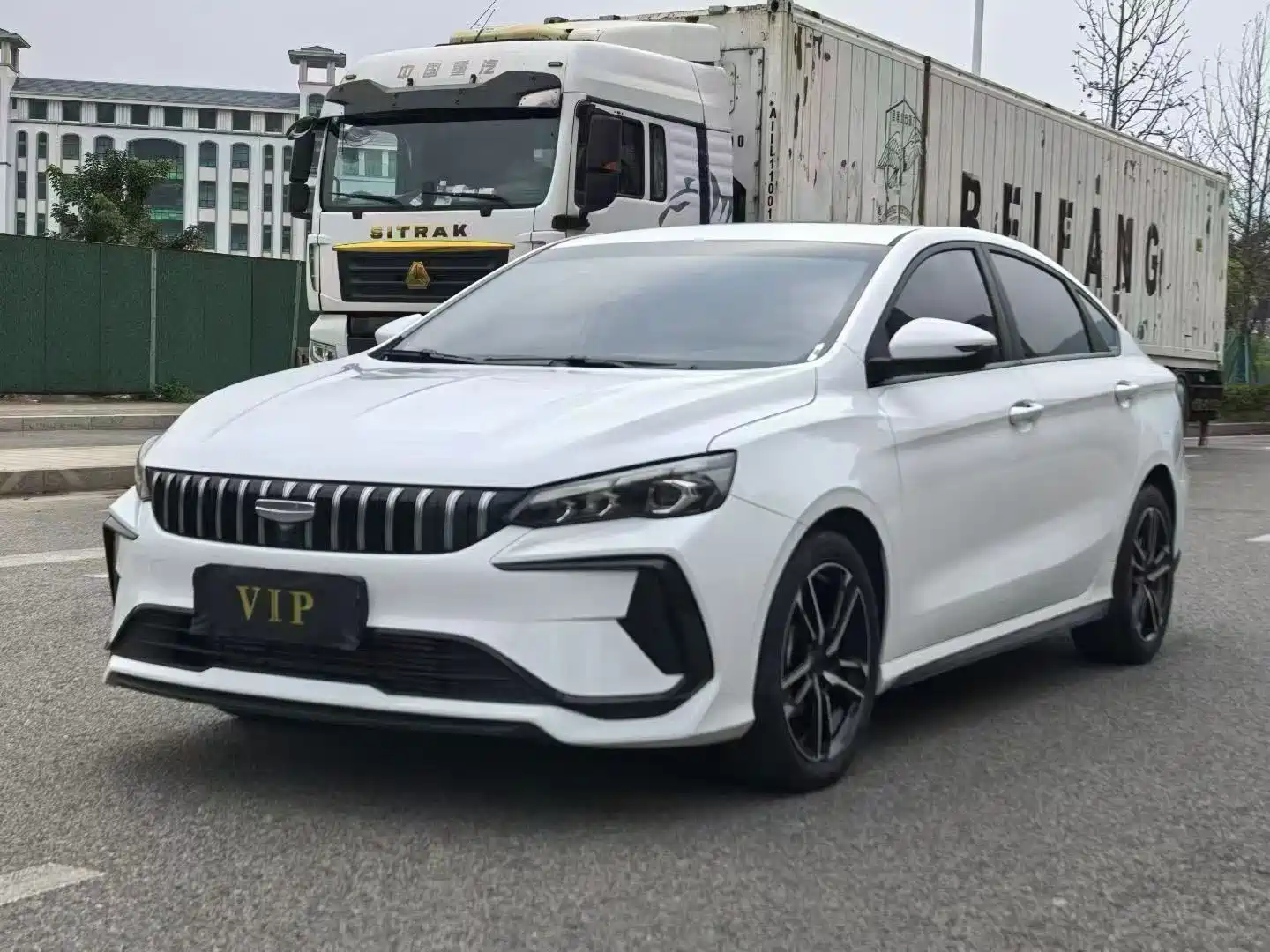 Фото 1 - Geely Binrui