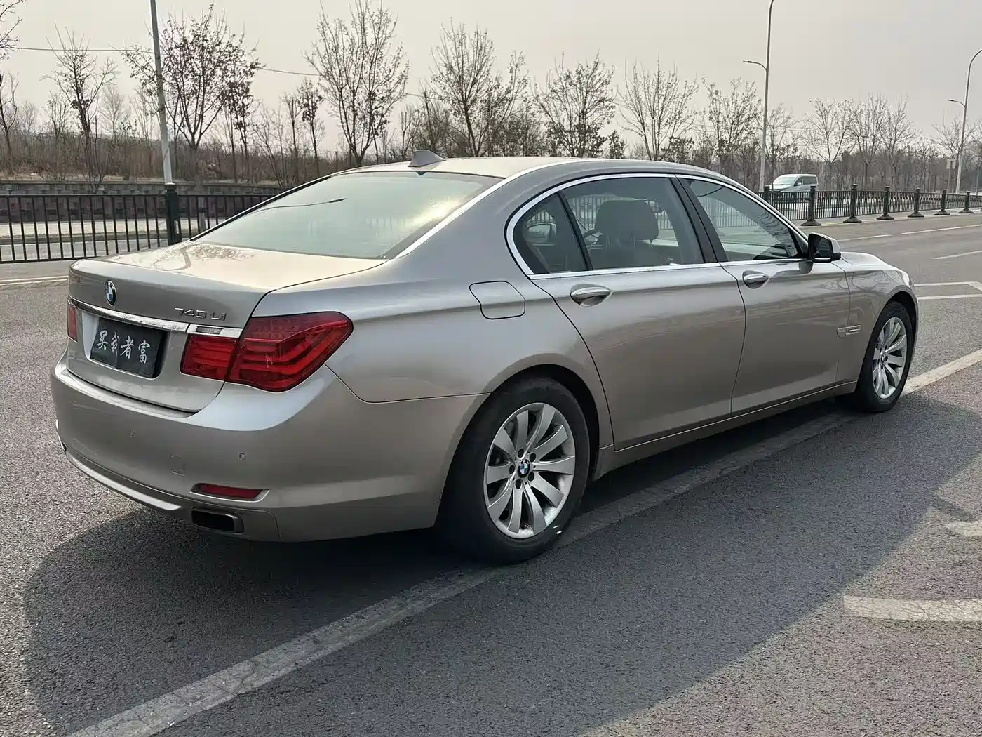 BMW 7 Series 2011 730Li Elegance фото 4
