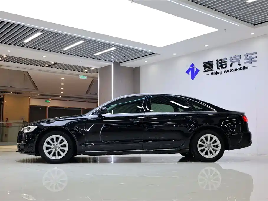 Audi A6L 2017 30 FSI Technology фото 3