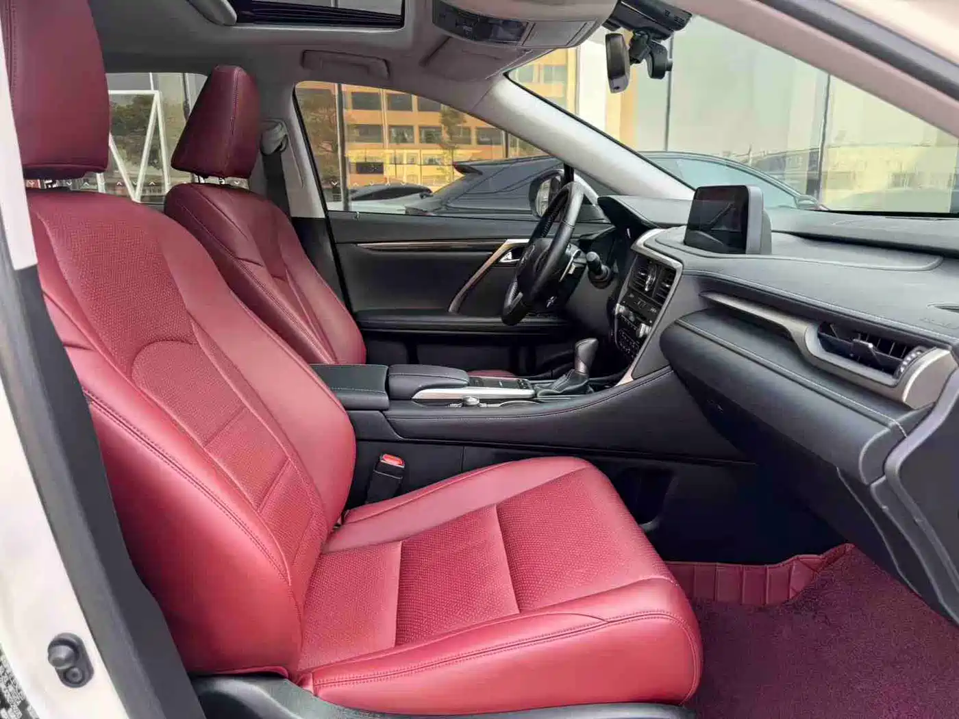 Lexus RX 2020 Facelift 300 2WD Elite Edition фото 5