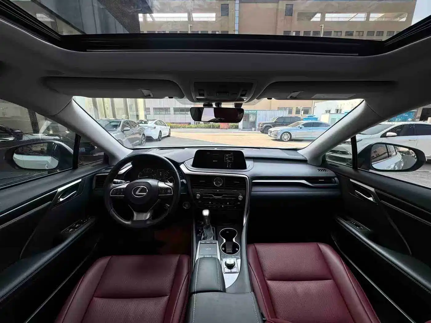 Lexus RX 2020 Facelift 300 2WD Elite Edition фото 6
