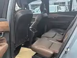 Фото 9 - Volvo XC90
