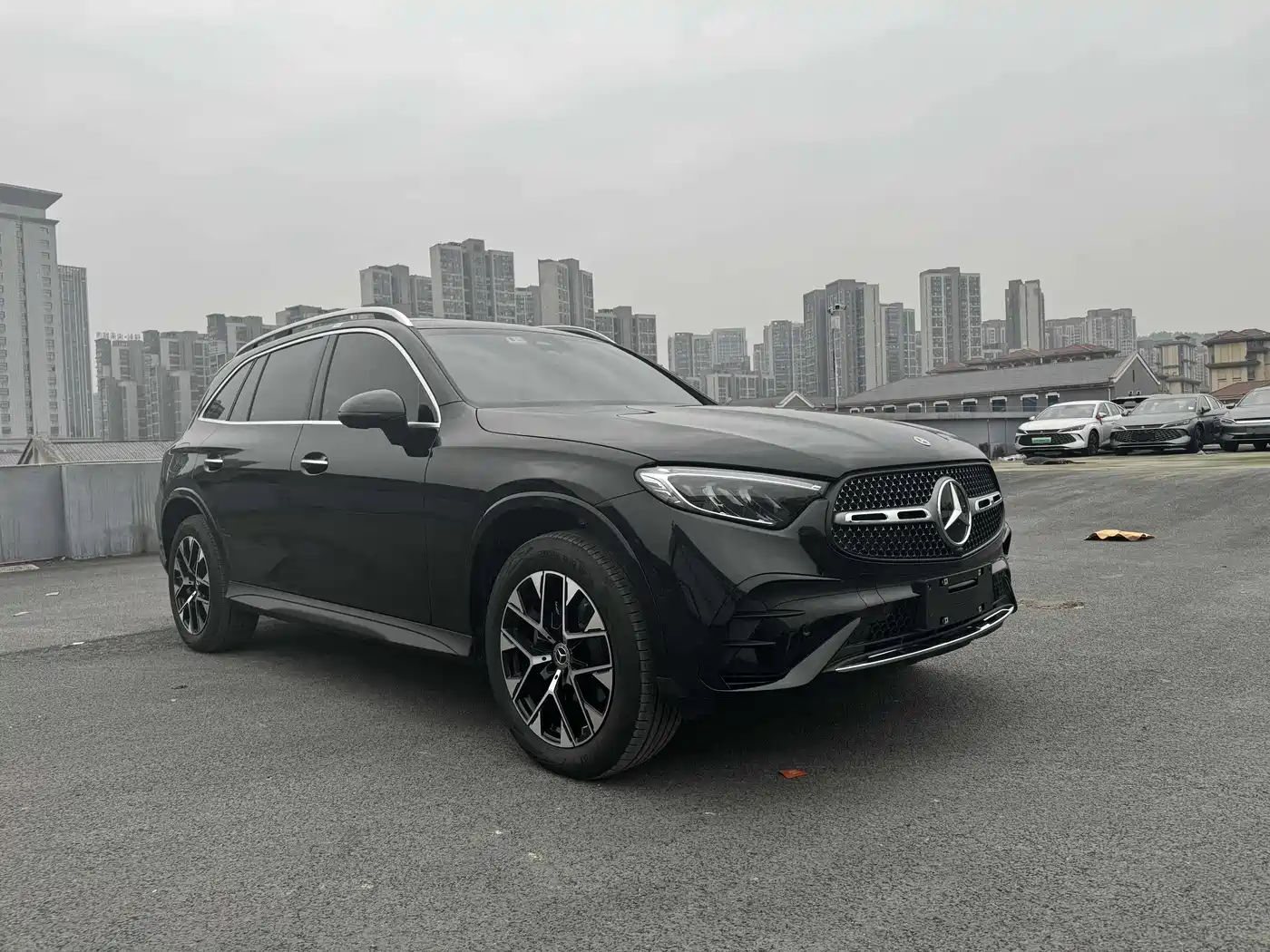 Mercedes-Benz GLC 2024 GLC 260 L 4MATIC Dynamic 7-seater фото 3