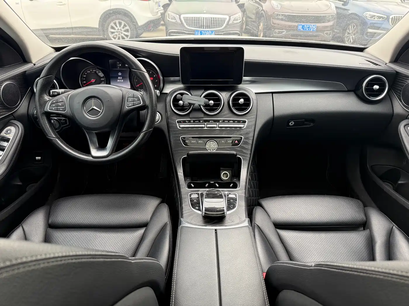 Mercedes-Benz C-Class 2017 Facelift C 200 L Sport Edition фото 5