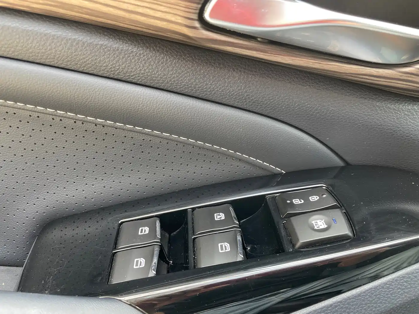GAC Trumpchi Trumpchi M8 2021 Leading Show Series 390T Prestige Edition фото 17