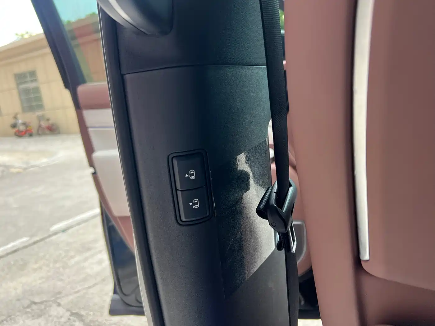BYD Xia 2025 2025 DM-i 1.5T 180km Excellence