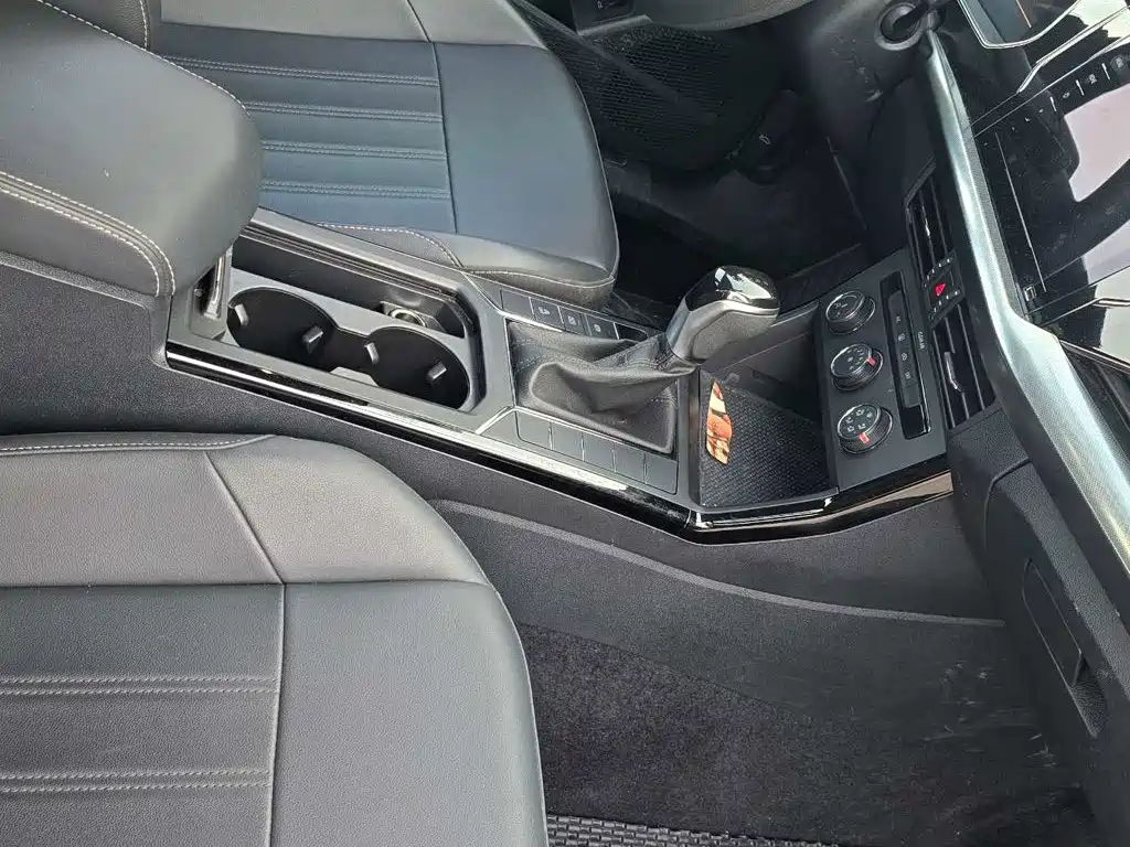 Volkswagen Passat 2025 2025 Outstanding 280TSI Business Edition