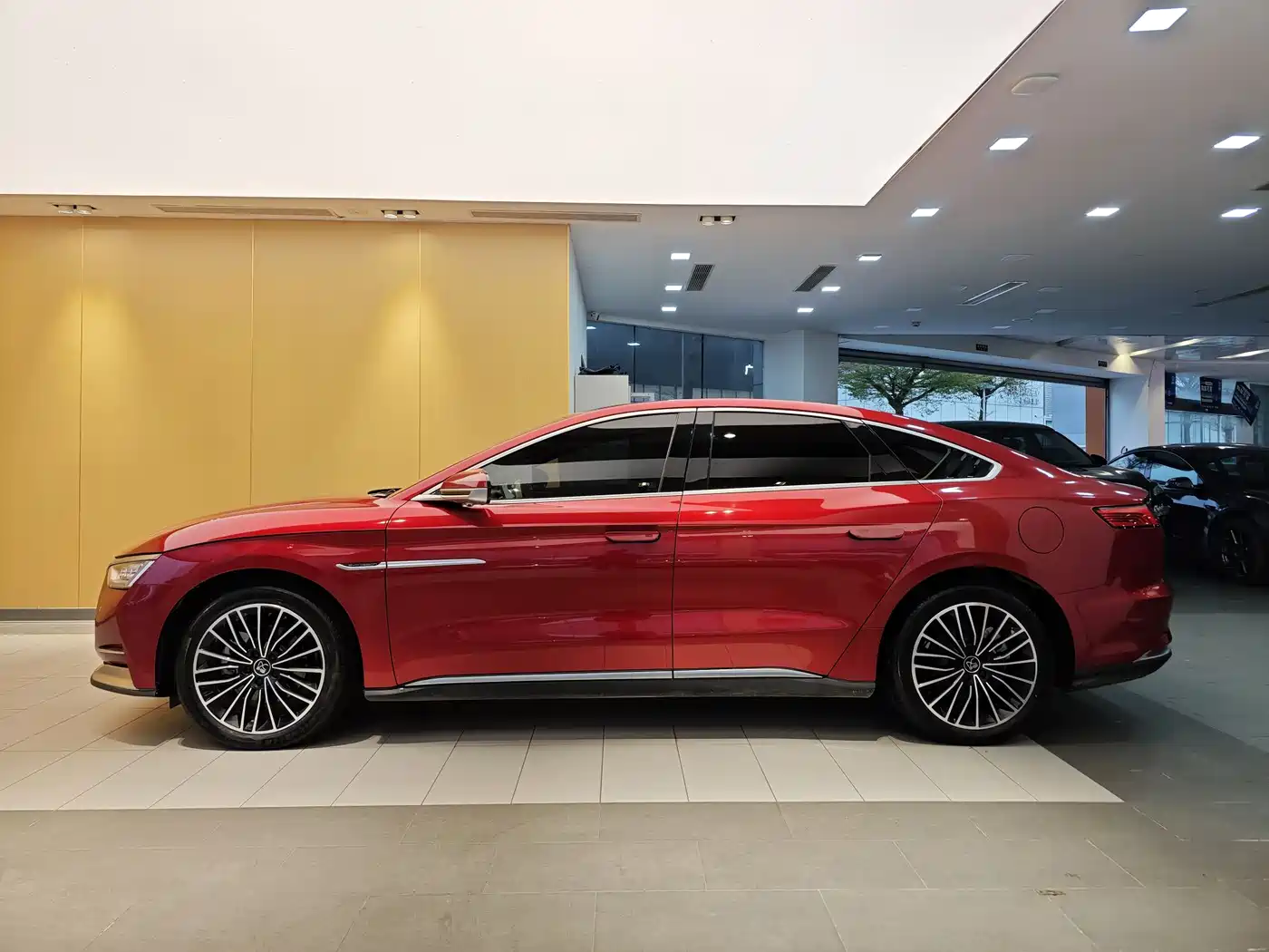 BYD HAN