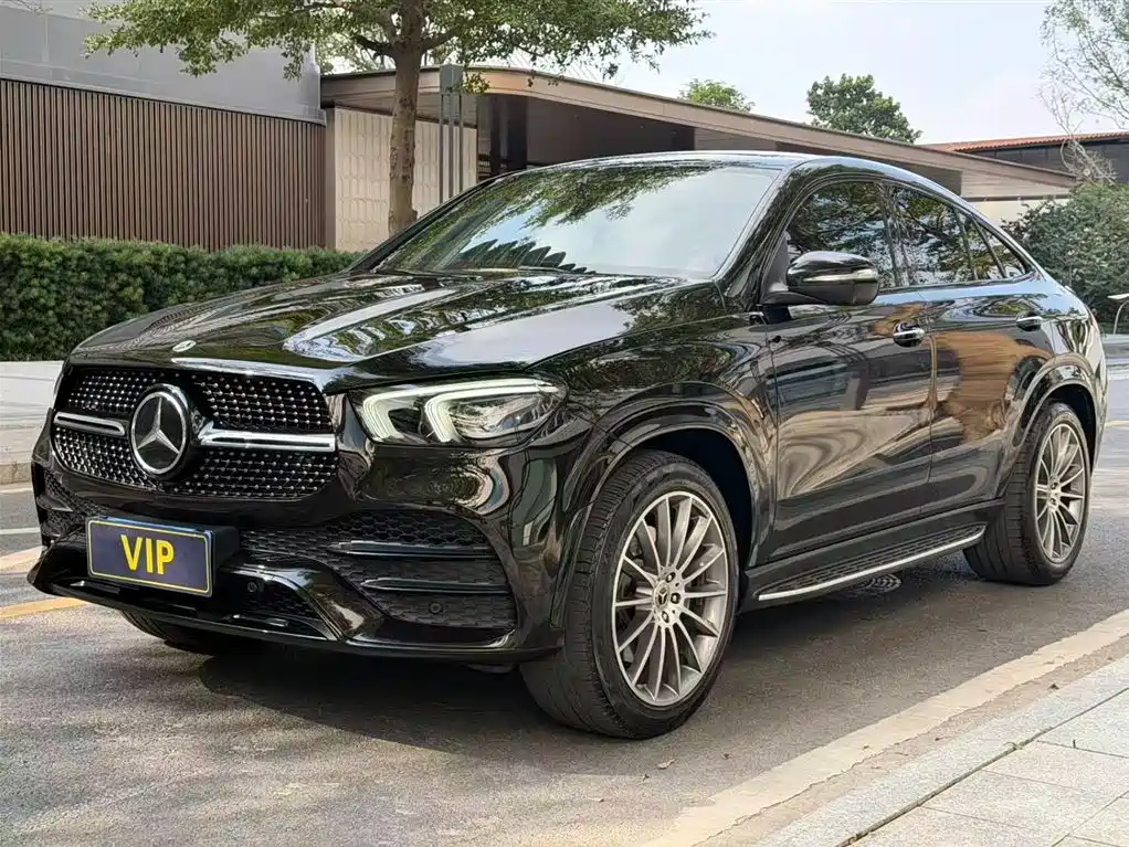 Mercedes-Benz GLE 2022 GLE 450 4MATIC Luxury фото 3
