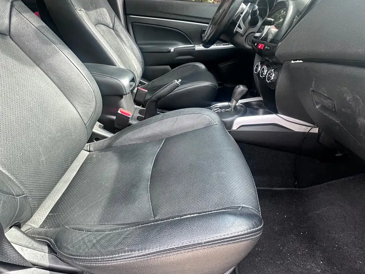 Mitsubishi ASX 2015 2013 2.0L CVT 2WD Luxury