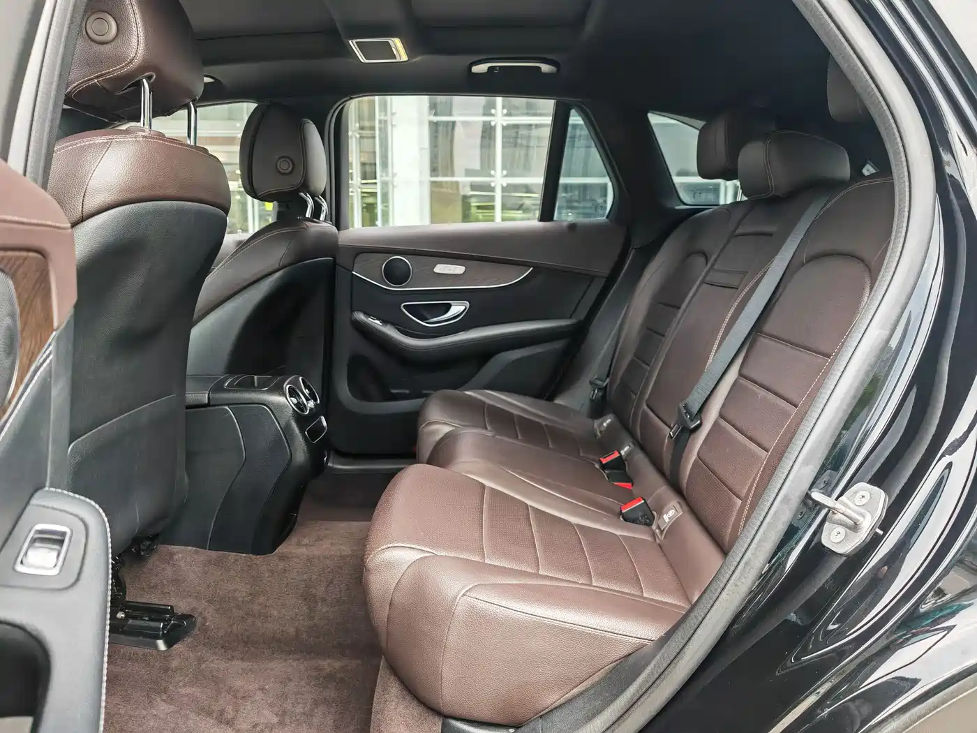 Mercedes-Benz GLC 2020 Facelift GLC 260 L 4MATIC Luxury фото 7