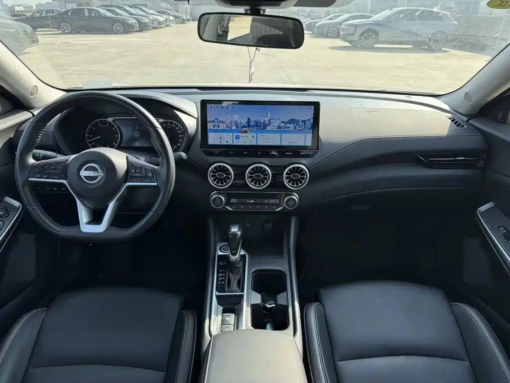 صورة 9 - Nissan Sylphy