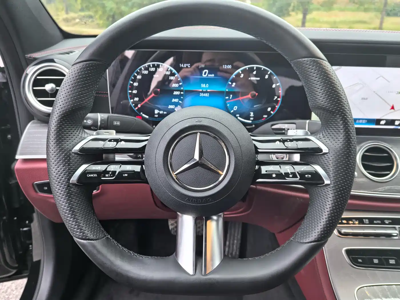 Mercedes-Benz E-Class 2022 E 300 L Sport Luxury фото 13
