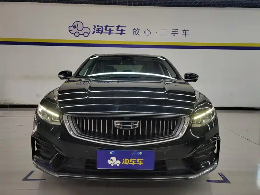 Фото 2 - Geely Preface