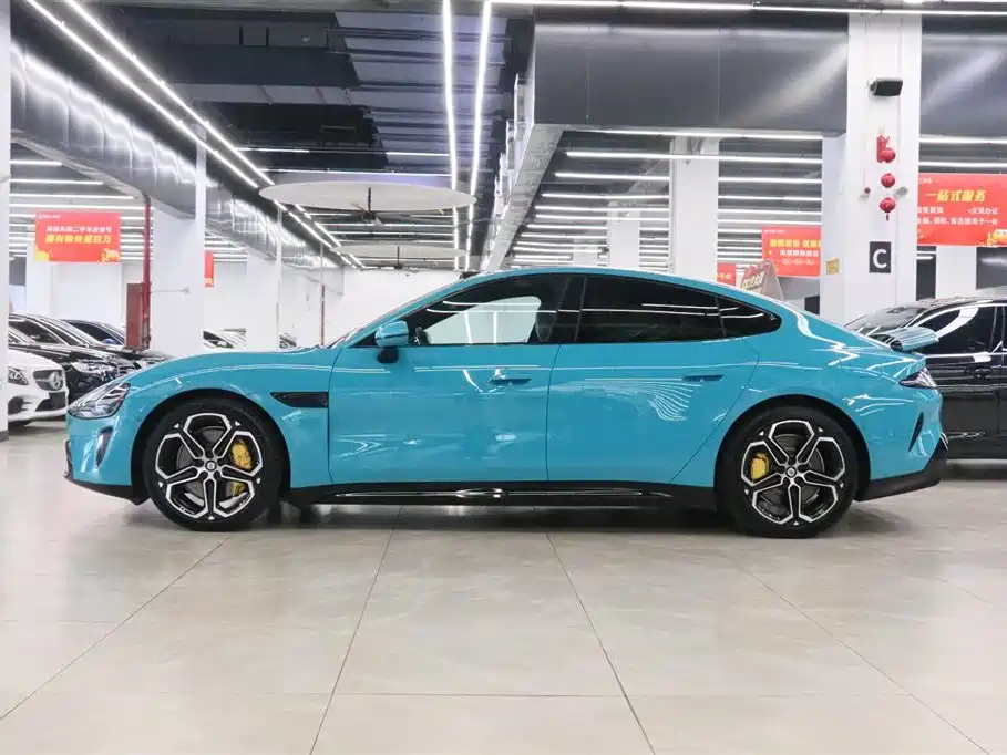 XIAOMI CAR XIAOMI SU7