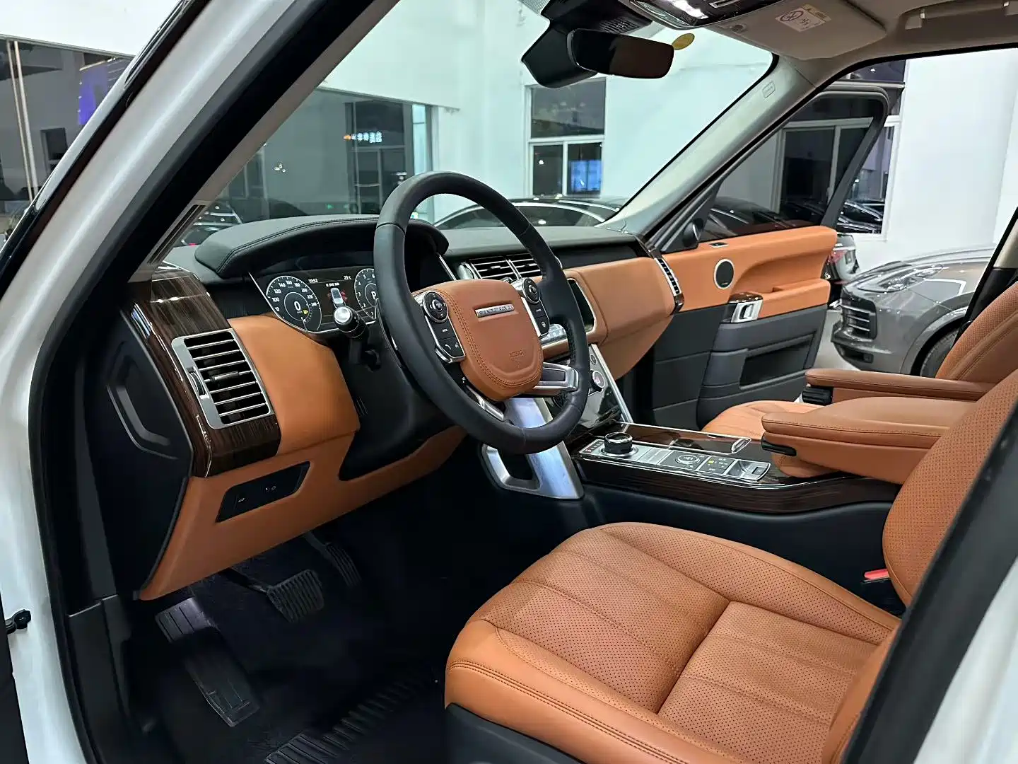 Фото 6 - Land Rover Range Rover