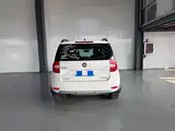 Photo 5 - Škoda Yeti