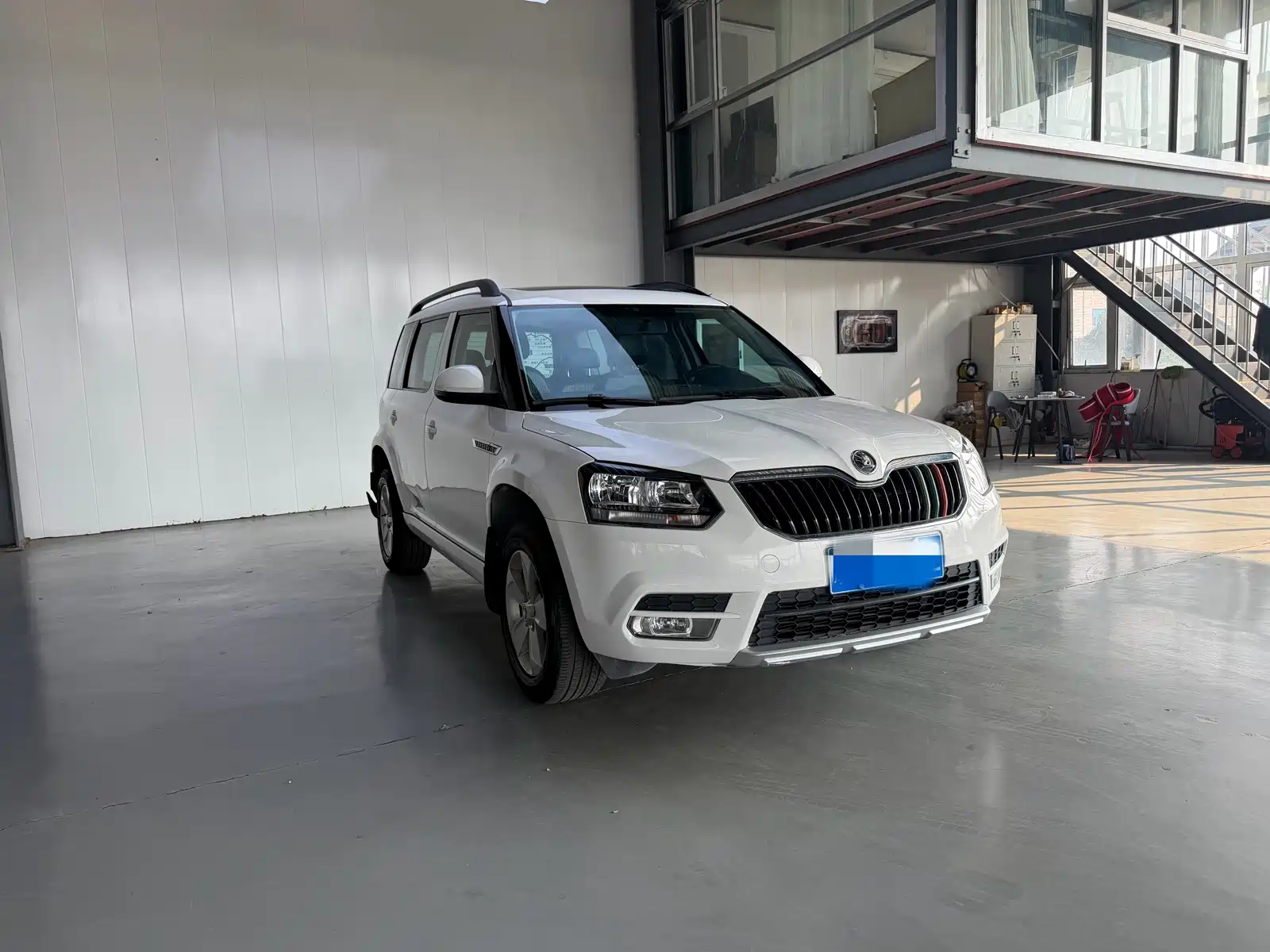 Photo 3 - Škoda Yeti