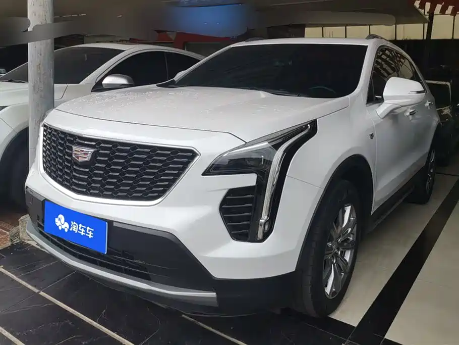 Cadillac XT4 2018 28T FWD Leading Edition