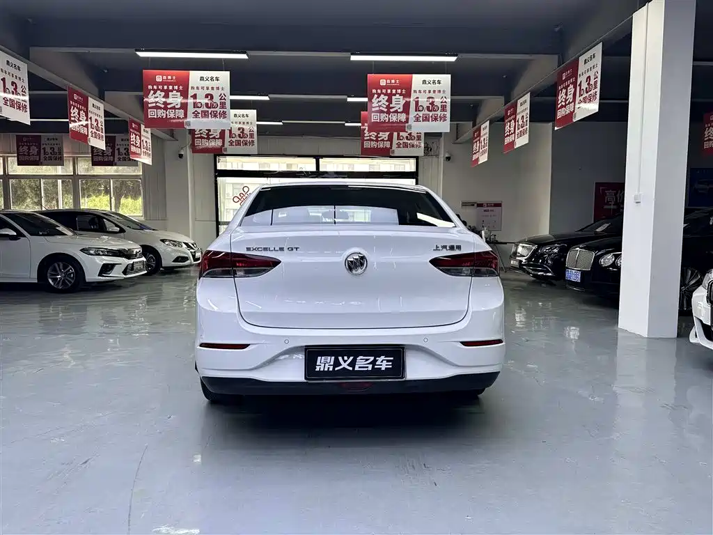 Buick Excelle 2021 Exemplar 1.5L Auto Elite фото 8