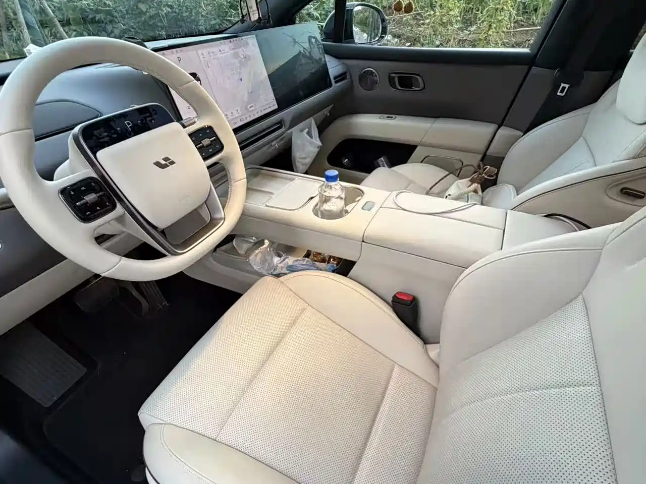Li Auto i6 2025 2025 2WD Base Model