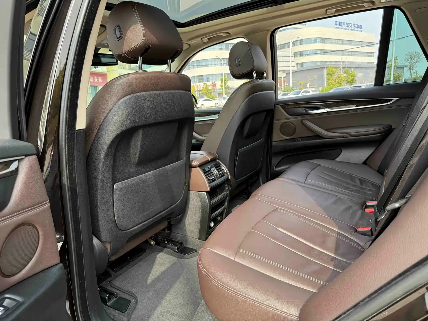 BMW X5 (Import) 2017 xDrive28i фото 9