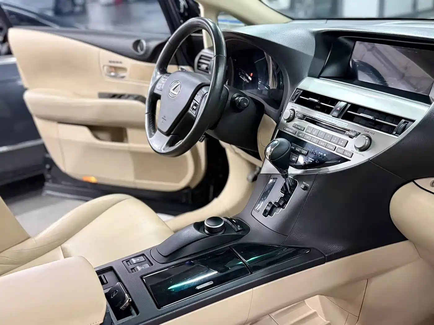 Lexus RX Classic 2010 2009 Model 350 Luxury Edition