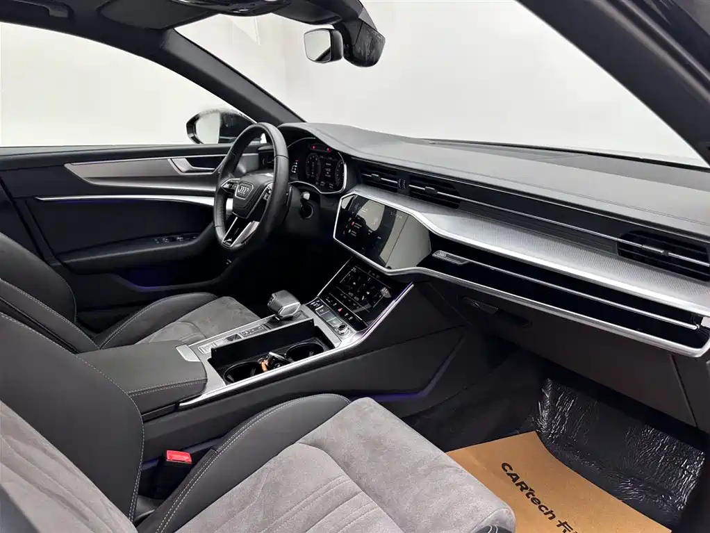 Audi A6L 2024 40 TFSI Luxury Dynamic фото 11