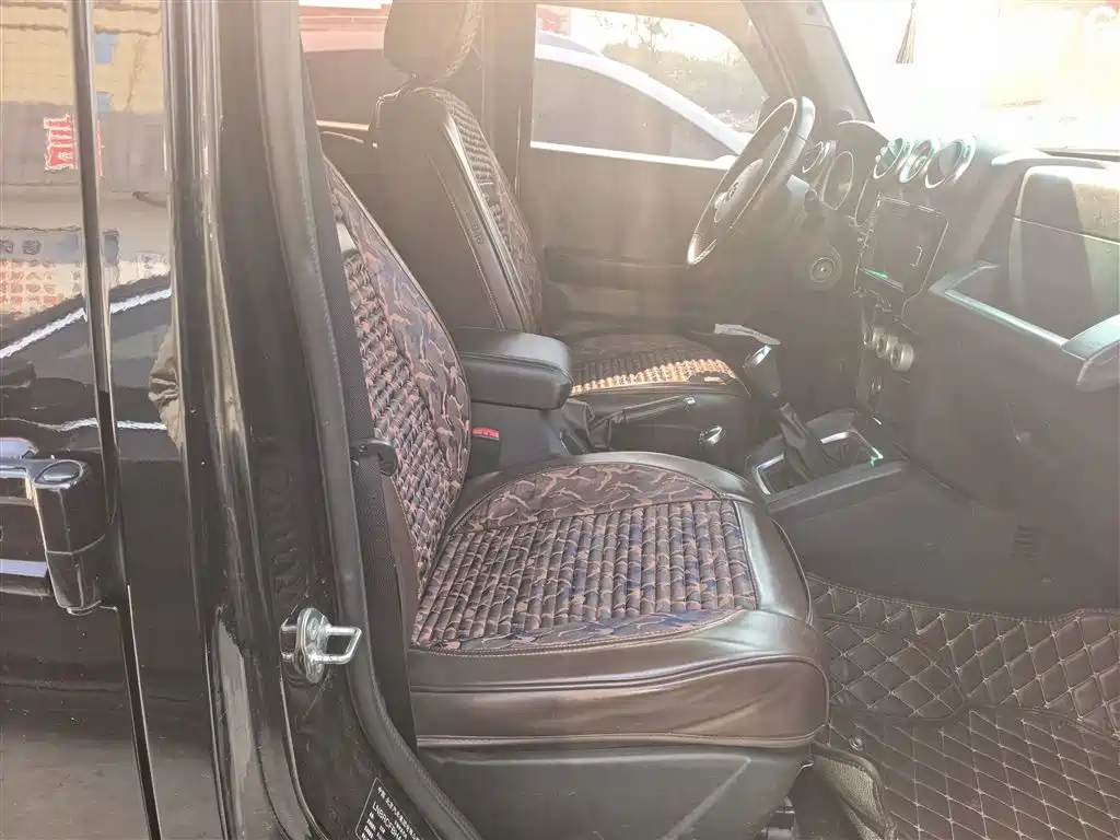 BAIC ORV Beijing Offroad BJ40 2016 Model 40L 2.0T Manual 4WD Premium фото 18