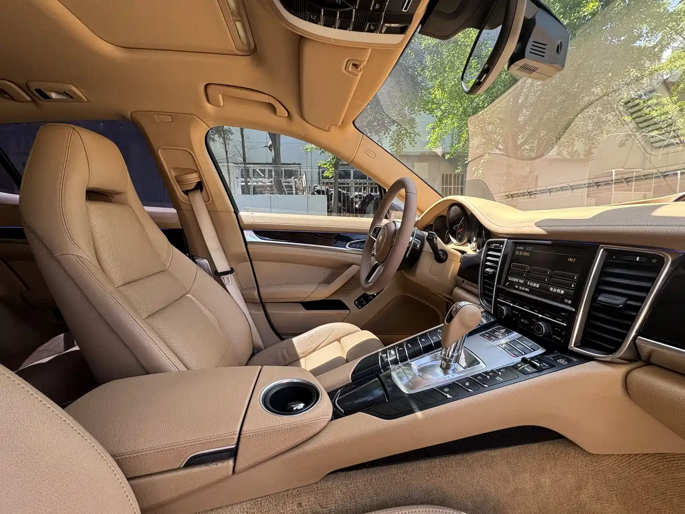 Porsche Panamera 2014 Panamera 4 3.0T фото 5