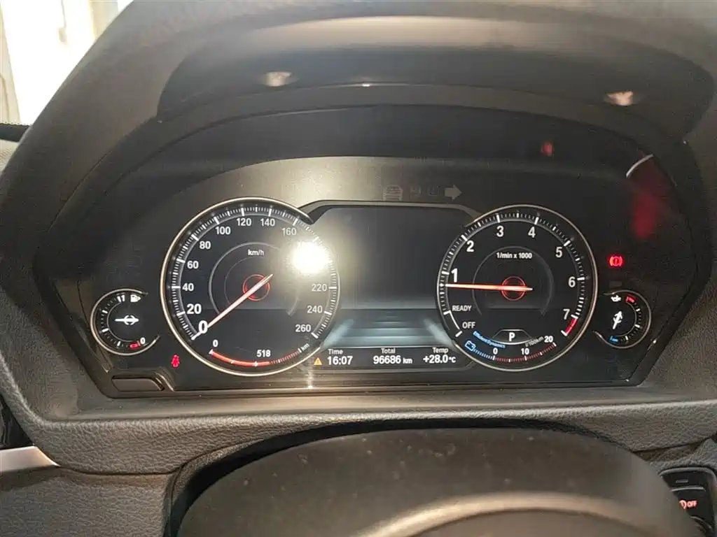 BMW 3 Series 2018 320Li Leading M Sport Package фото 12