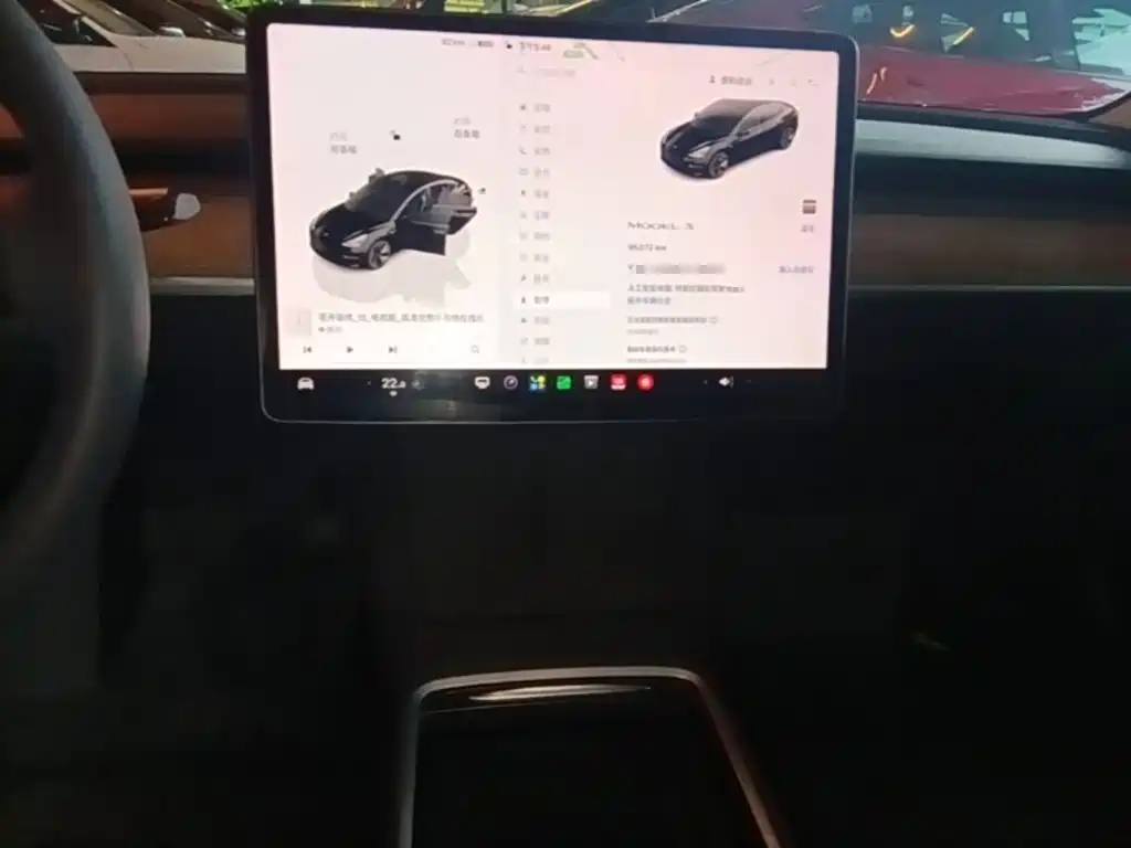 Фото 13 - Tesla Model 3
