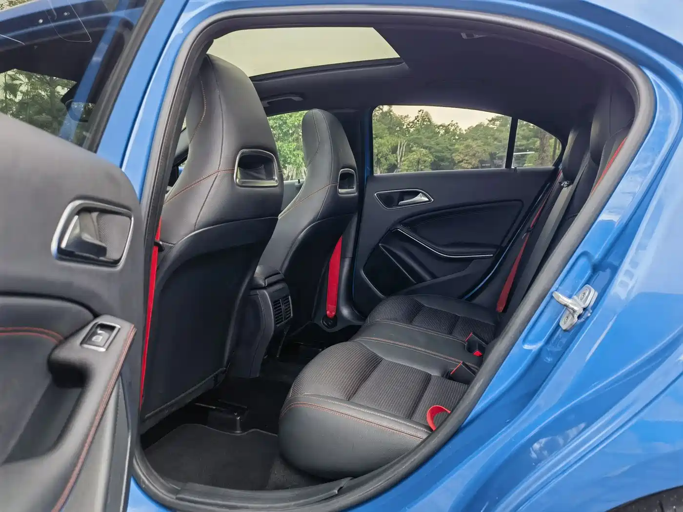 Mercedes-Benz A-Class (Import) 2013 A 260 Sport фото 13