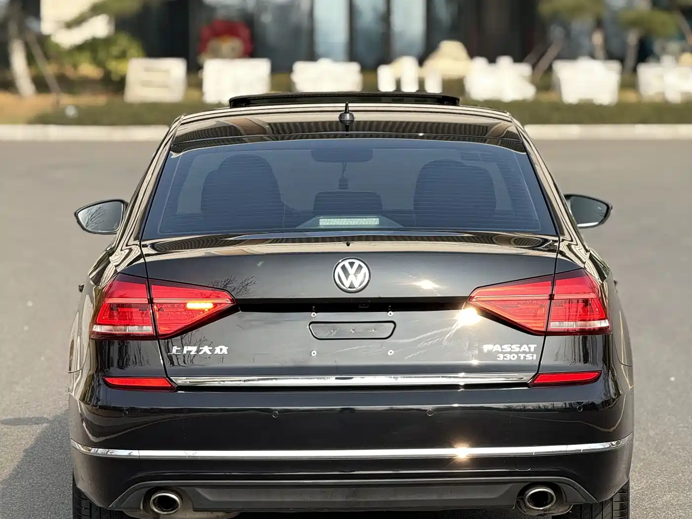 Volkswagen Passat 2016 330TSI DSG Executive Edition фото 19