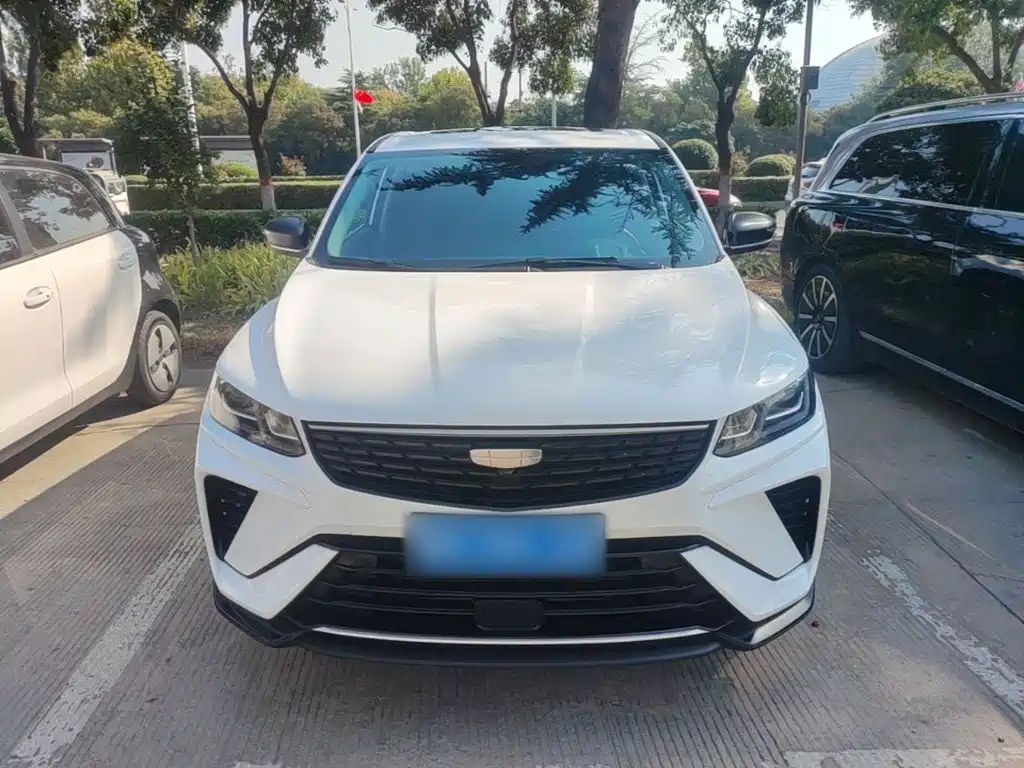 Photo 3 - Geely Coolray